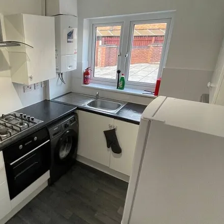 Image 5 - Manchester, M11 3TR, United Kingdom - House for rent