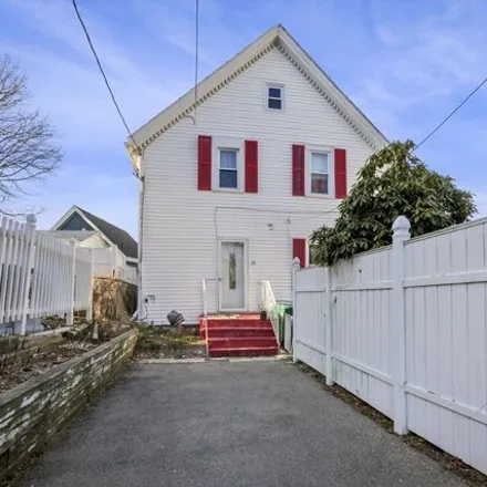Rent this 4 bed house on 23 Collins Street in East Lynn, Lynn