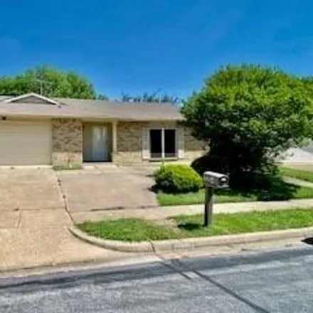 Image 2 - 7304 Buttonwood Drive, Fort Worth, TX 76137, USA - House for rent