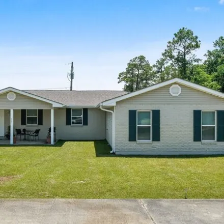 Image 1 - 2193 Longfellow Road, Bay Saint Louis, MS 39520, USA - House for sale