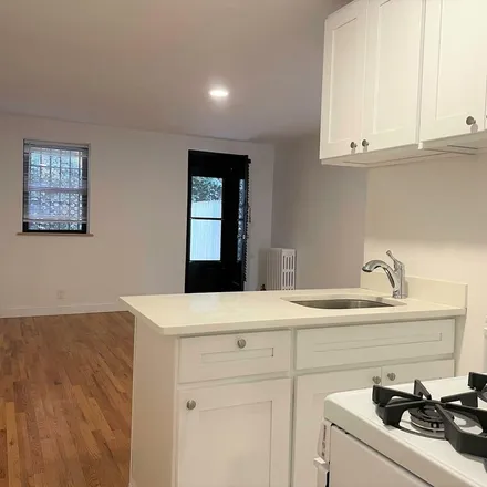 Rent this 1 bed townhouse on 313 West 75th Street in New York, NY 10023