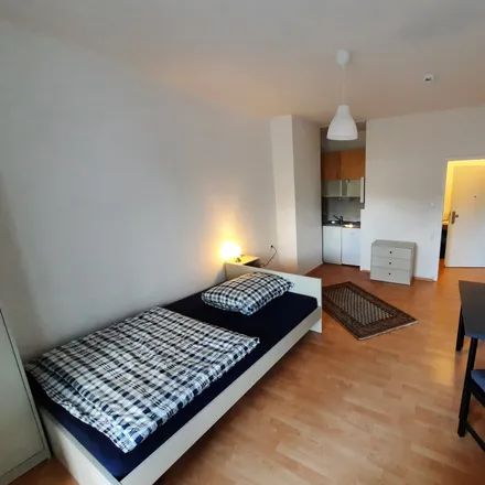Rent this 1 bed apartment on Carl-Schurz-Straße 4 in 28209 Bremen, Germany