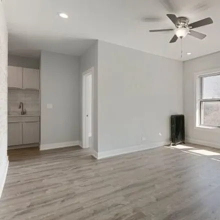 Image 3 - 1700-1708 West Juneway Terrace, Chicago, IL 60626, USA - House for rent