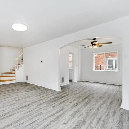 Image 3 - 4844 North Harding Avenue, Chicago, IL 60625, USA - House for sale