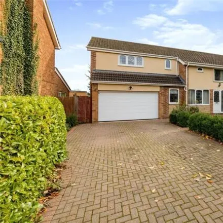 Image 2 - Valley Drive, Yarm, TS15 9RE, United Kingdom - House for sale