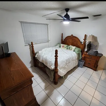 Rent this 1 bed room on 63 Farragut Drive in Palm Coast, FL 32137