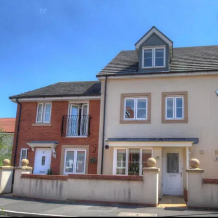 Buy this 4 bed townhouse on Lilliana Way in North Petherton, TA5 2GG