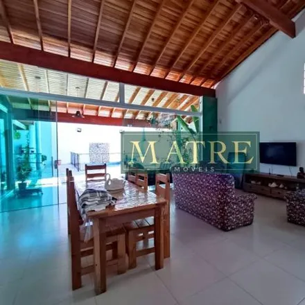 Rent this 4 bed house on Rua Professora Maria Elisa Quadros Câmara in Taboão, Bragança Paulista - SP