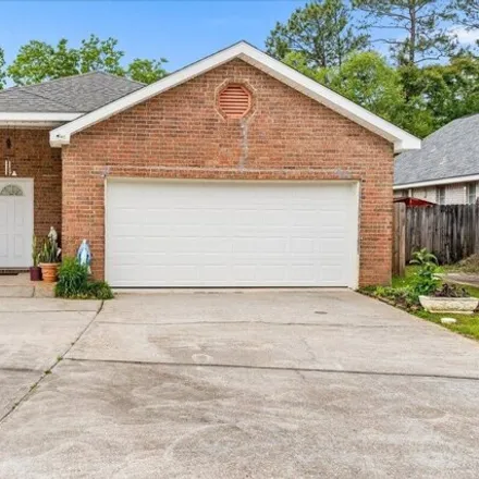 Buy this 3 bed house on 11119 Oakcrest Drive in D'Iberville, Harrison County