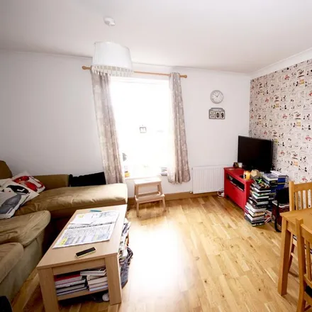 Rent this 2 bed apartment on 156 London Road in Sittingbourne, ME10 1NS