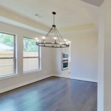 Rent this 3 bed apartment on 4601 Hummingbird Street in Willow Meadows - Willowbend, Houston