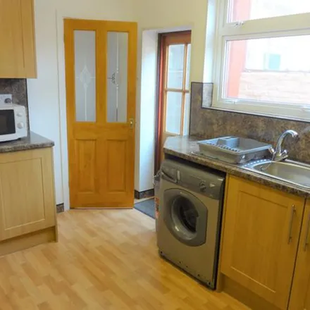 Rent this 4 bed townhouse on Harold Road in Portsmouth, PO4 0LS