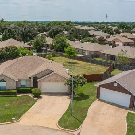 Image 4 - 1707 Coastline Ln, Mansfield, Texas, 76063 - House for sale