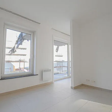 Image 6 - Rue Ferrer 130, 1480 Tubize, Belgium - Apartment for rent