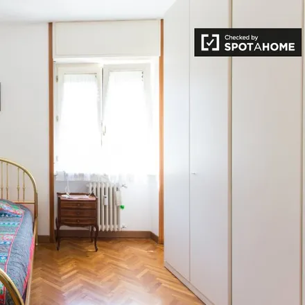 Rent this 2 bed room on Via Sismondi - Viale Campania in Via Giancarlo Sismondi, 20133 Milan MI