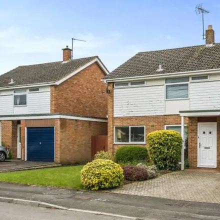 Rent this 3 bed house on 4 Parkland Road in Leckhampton, GL53 9LS