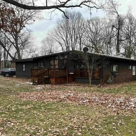 Buy this 4 bed house on 3742 North 175 East in Kosciusko County, IN 46582