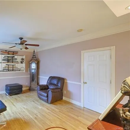 Image 4 - 101 Brookview Lane, Newburgh, NY 12550, USA - Townhouse for sale