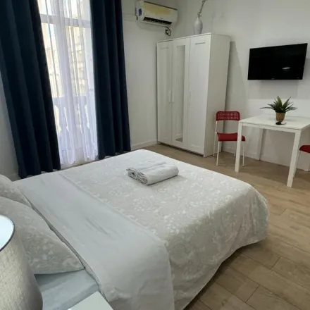 Image 3 - room00 Gran Via Hostel, Gran Vía, 6, 28013 Madrid, Spain - Apartment for rent
