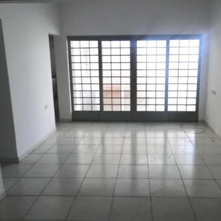 Rent this 3 bed house on Rua Hans Klotz in Osvaldo Cruz, Osvaldo Cruz - SP