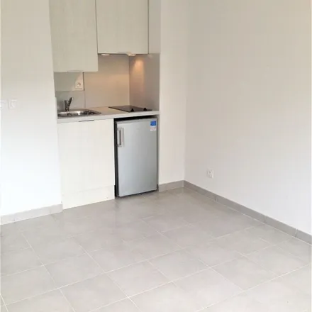 Image 6 - unnamed road, 13009 Marseille, France - Apartment for rent