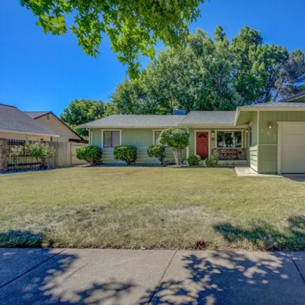 Buy this 3 bed house on 387 Rivella Vista Dr in Redding, California