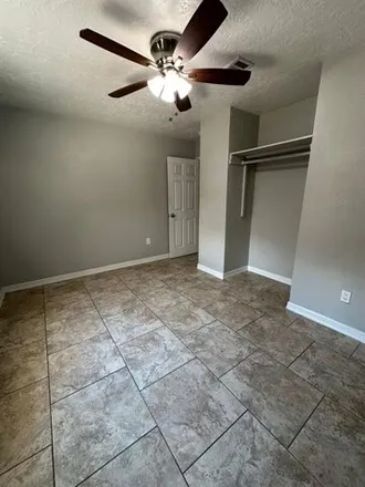 Image 7 - 6420 Winchell Street, Houston, TX 77022, USA - Apartment for rent