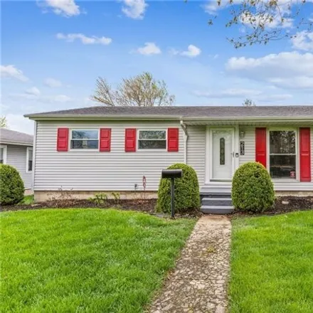 Buy this 3 bed house on 267 Rutherford Avenue in Findlay, OH 45840