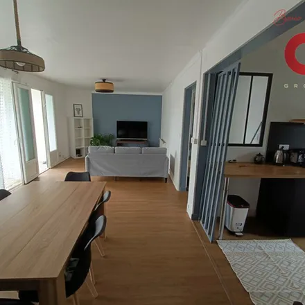 Rent this 1 bed apartment on 8 Rue Joachim du Bellay in 65000 Tarbes, France