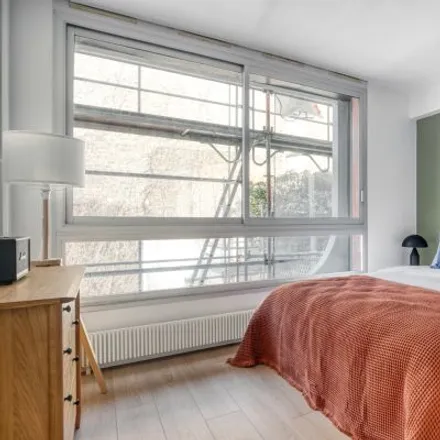 Image 8 - 24 Rue Cortambert, 75116 Paris, France - Apartment for rent