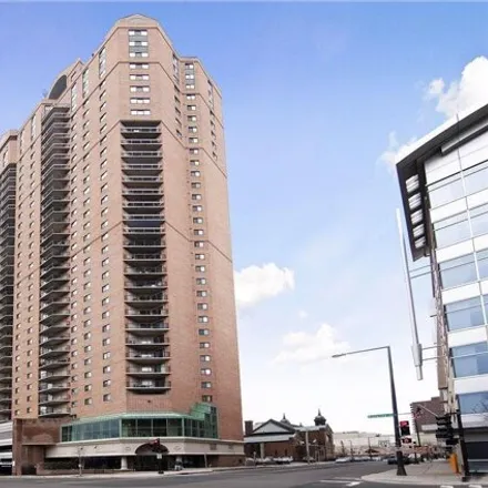 Image 1 - The Pointe of Saint Paul, 78 East 10th Street, Saint Paul, MN 55101, USA - Condo for rent
