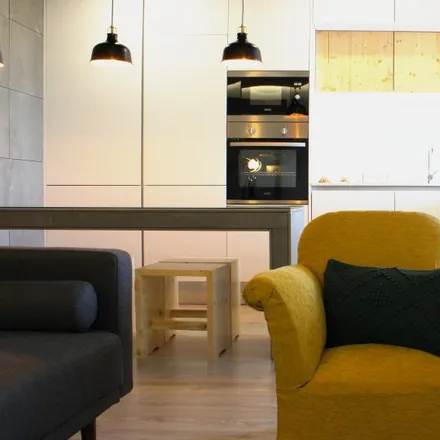 Rent this 3 bed apartment on Rua de Saragoça 57 in 3000-380 Coimbra, Portugal