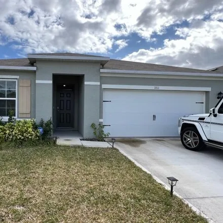 Buy this 3 bed house on unnamed road in Volusia County, FL 32132