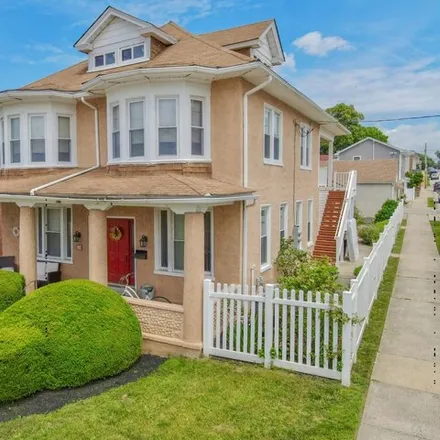 Buy this 4 bed house on 100 W 6th Ave in Conshohocken, Pennsylvania
