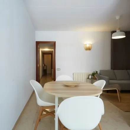 Image 5 - Carrer del Rosselló, 20, 08029 Barcelona, Spain - Apartment for rent