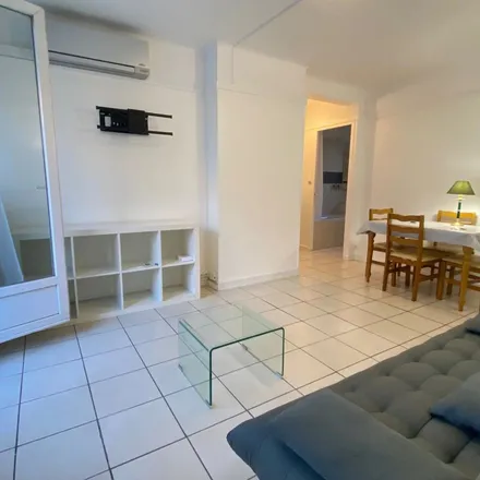 Rent this 3 bed apartment on Marseille Nedelec in Rue Jules Ferry, 13003 Marseille