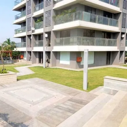 Image 3 - unnamed road, Powai, Mumbai - 400071, Maharashtra, India - Apartment for sale