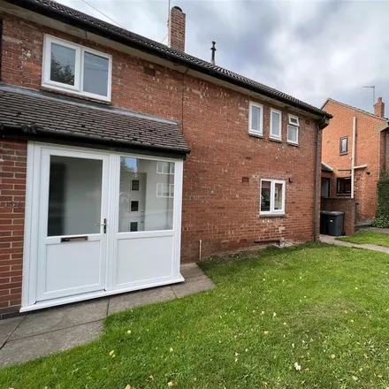 Rent this 3 bed house on Trenchard Close in Newton, NG13 8HG