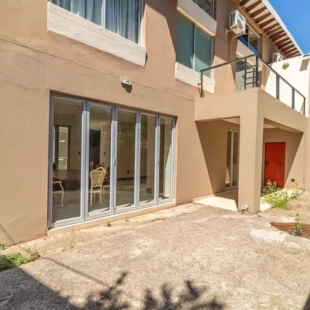 Image 2 - noo shoos, 6th Road, Hyde Park, Rosebank, 2196, South Africa - Townhouse for rent