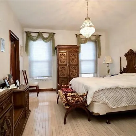 Image 9 - 235 Sackett Street, New York, NY 11231, USA - House for sale