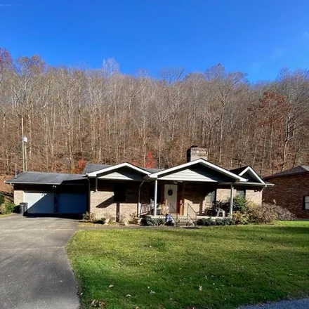 Buy this 3 bed house on 161 Honeysuckle Lane in Pikeville, KY 41501
