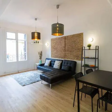 Rent this 2 bed apartment on Carrer de Sant Pau in 56, 08001 Barcelona