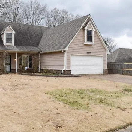 Buy this 4 bed house on 8038 Norwich Drive in Memphis, TN 38018