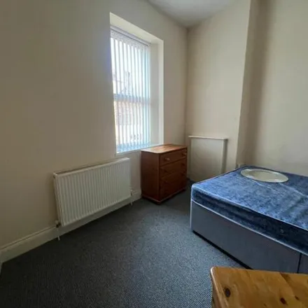 Image 4 - Warton Terrace, Newcastle upon Tyne, NE6 5LS, United Kingdom - Apartment for rent