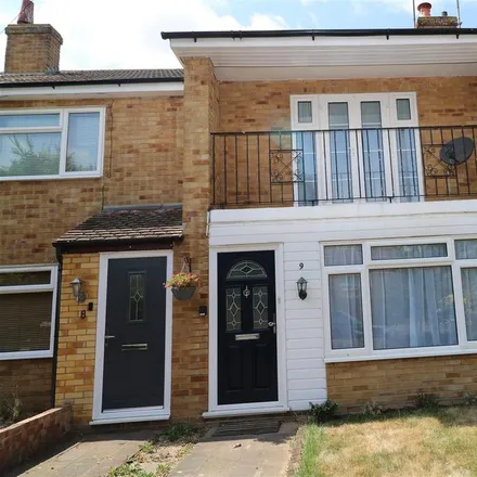 Rent this 2 bed townhouse on Anthony Close in Dunton Green, TN13 2XH