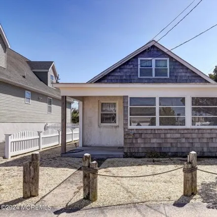 Buy this 2 bed house on Anna O Hankins Boulevard in Lavallette, Ocean County