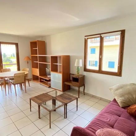 Rent this 2 bed apartment on 7 Avenue d'Albigny in 74000 Annecy, France