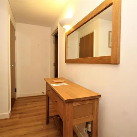 Image 3 - East India Dock Preschool, 10 Blackwall Way, London, E14 9GB, United Kingdom - Apartment for rent