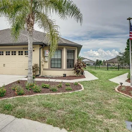 Buy this 3 bed house on 5723 Lacar Way in Lakeland, FL 33805