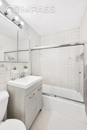 Image 4 - 111 3rd Avenue, New York, NY 10003, USA - House for rent
